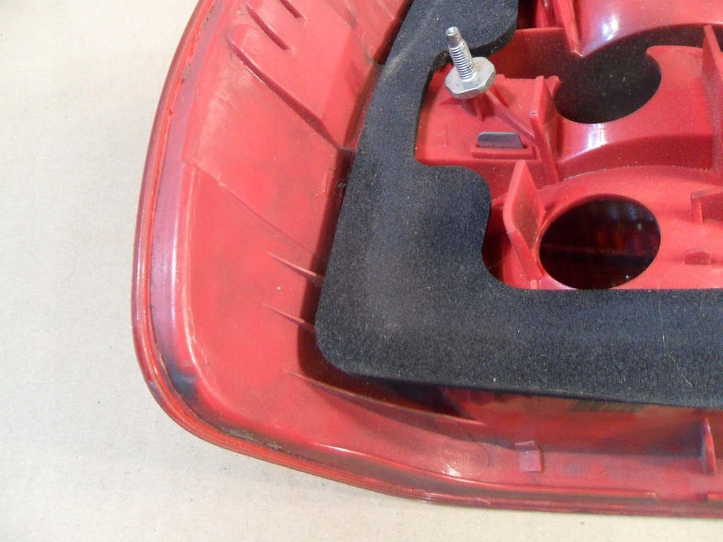 фото №16, Bmw 3 e90 sedan 6937458 led лампа правая задняя задняя