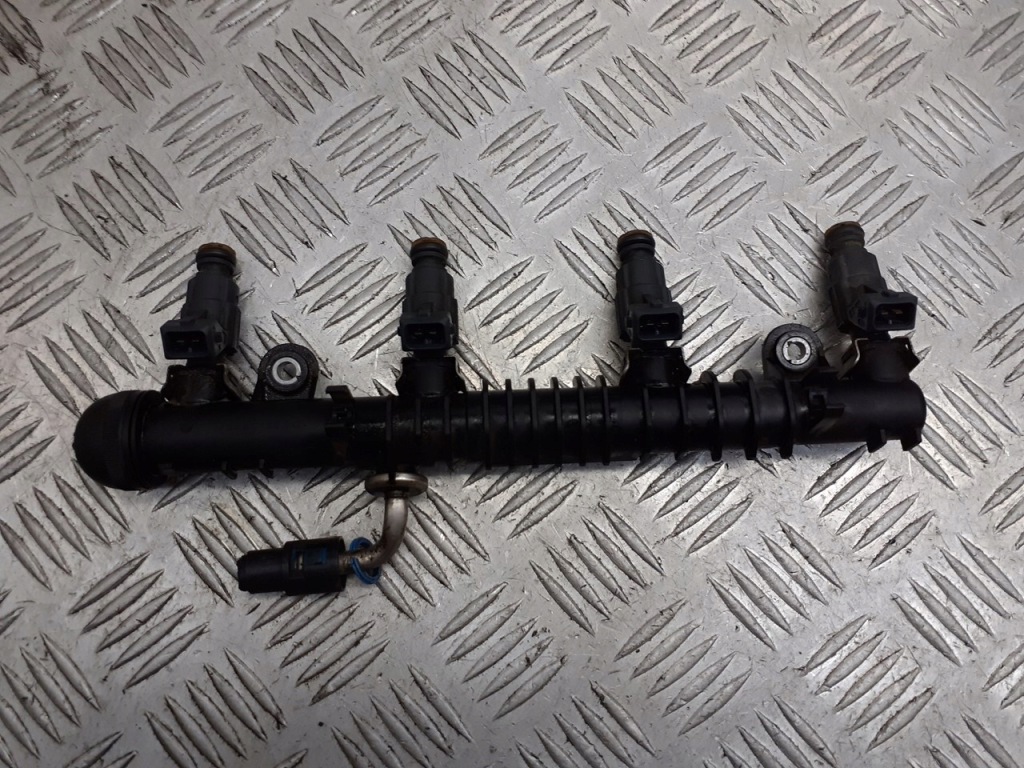 фото №1, Молдинг впрыскная opel agila a 1.2 0280151076