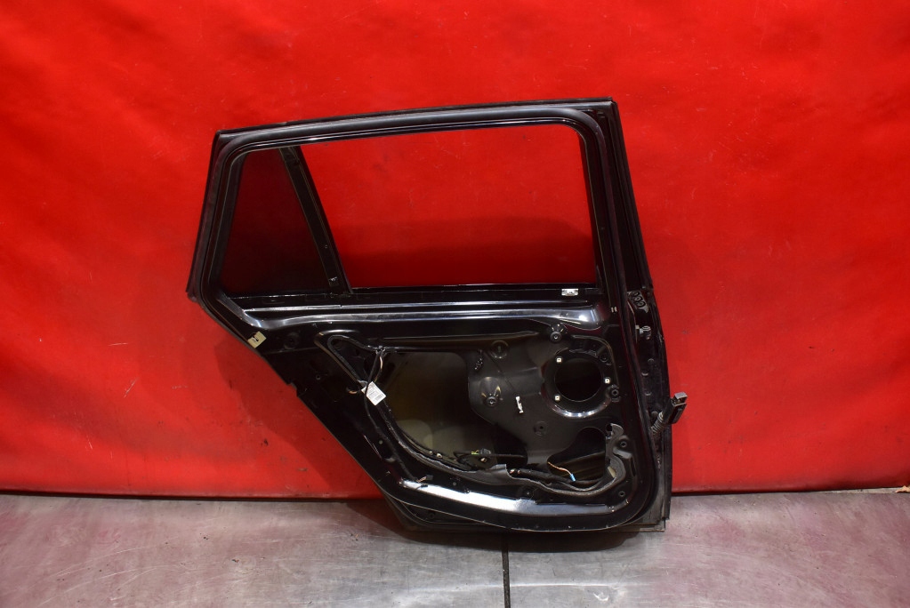 Дверь левое задняя задняя 475 bmw f31 11-16 Оригинал