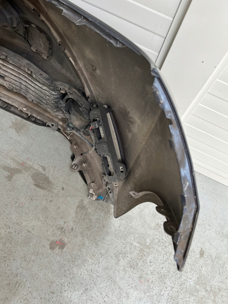 фото №11, Бампер передний toyota aygo ii