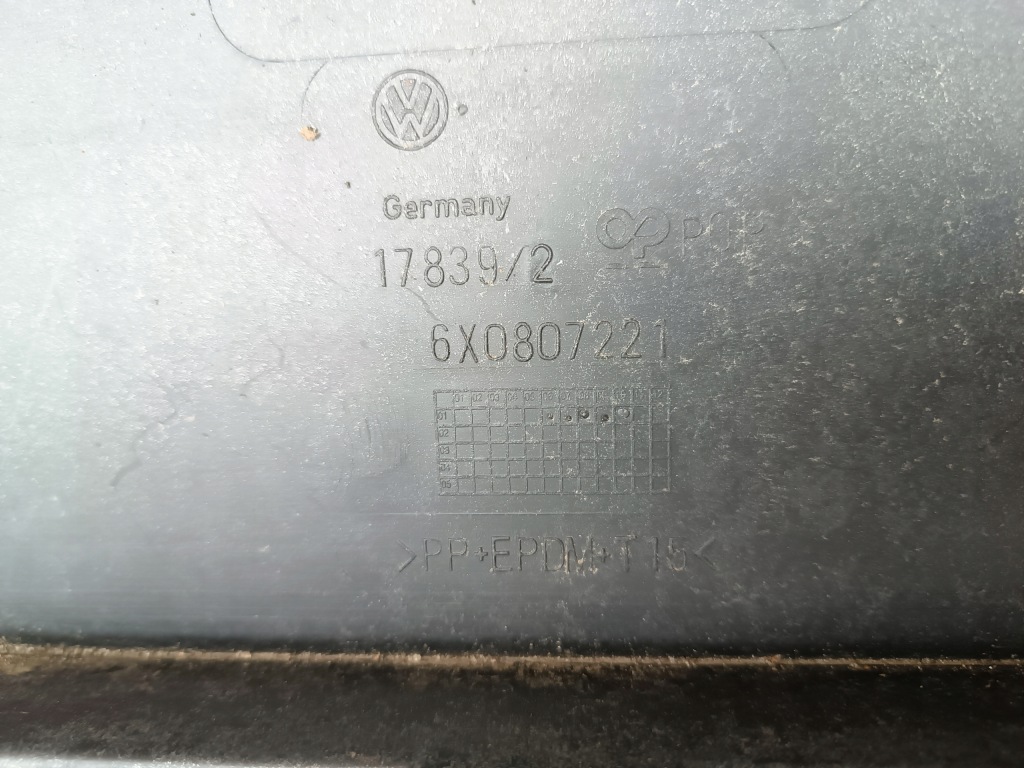 Бампер перед передній оригінал 6x0807221 volkswagen lupo 6x0 Доставка