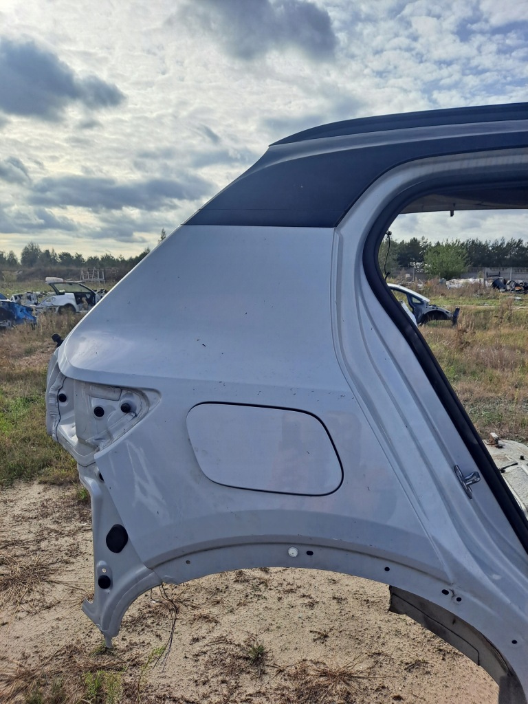 фото №3, Чверть крила обшивка правий задня volvo xc40