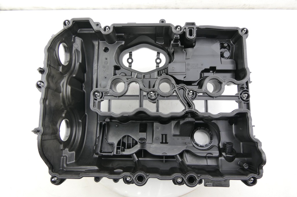 фото №7, Кришка клапанів bmw f55 f56 f60 1.5 8631744