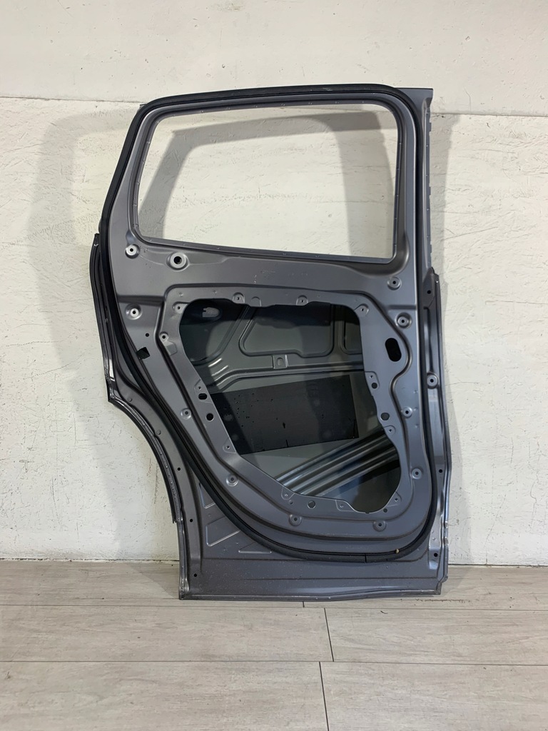 фото №4, Mercedes gla ii h247 2020 дверь левый задняя