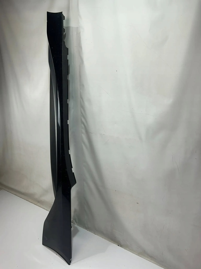 фото №5, Bmw i8 2014 обшивка стійок