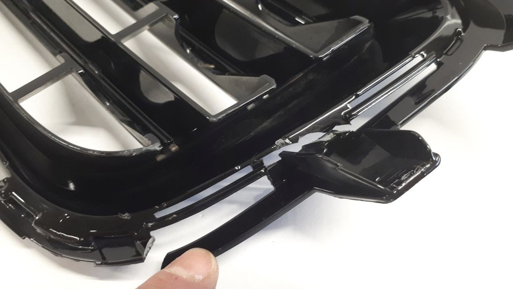 фото №8, Vw touareg r-line 2015-2018 решітка бампера права