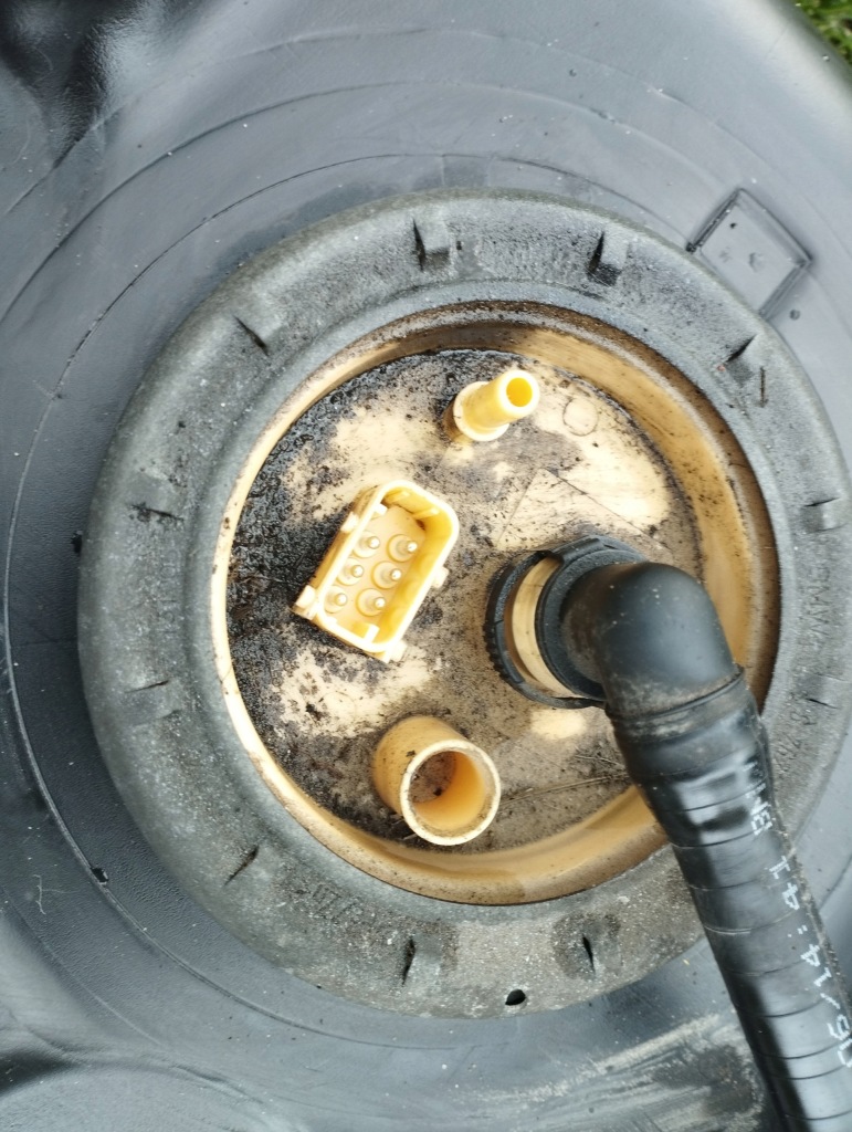 Bmw x3 e83 бак пального m47 n47 Ціна