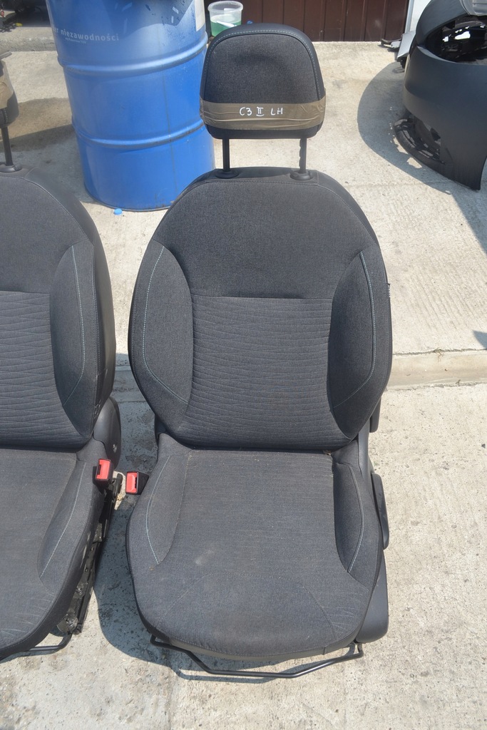 фото №7, Сиденья передние citroen c3 ii версия europa