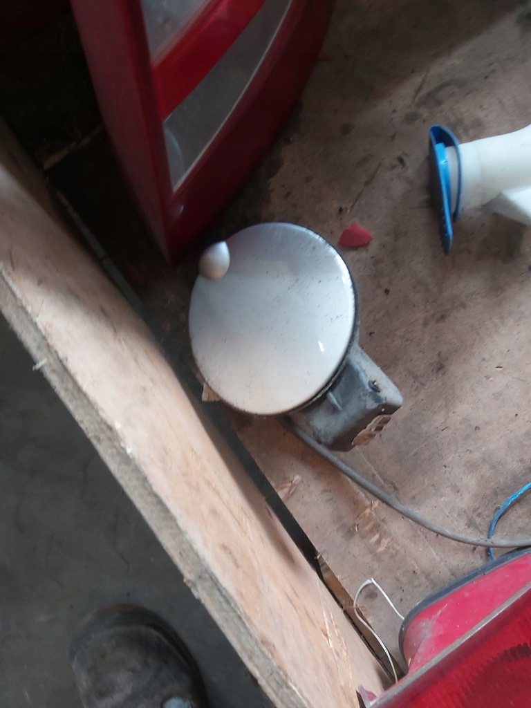 фото №1, Кришка заливної пального skoda fabia i