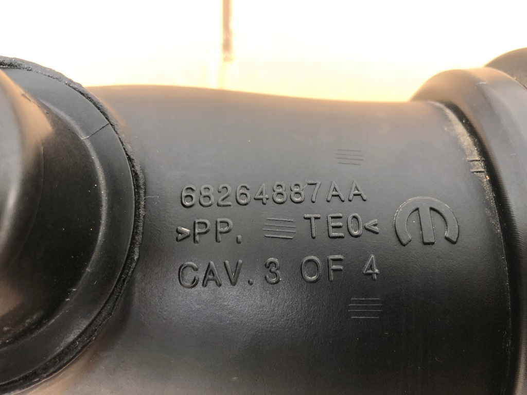 фото №4, Dodge ram 1500 v 19 2019-2024 5.7 труба шланг do фильтра воздуха