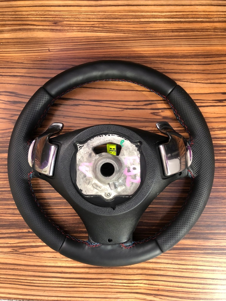 фото №4, Повітропровід m-power bmw e90 e93 пелюстки перемикання