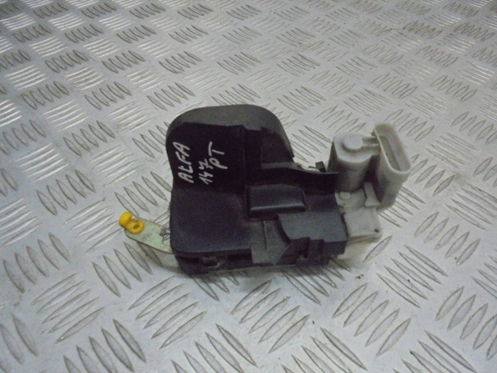 фото №1, Alfa romeo 156 замок дверь левый задняя