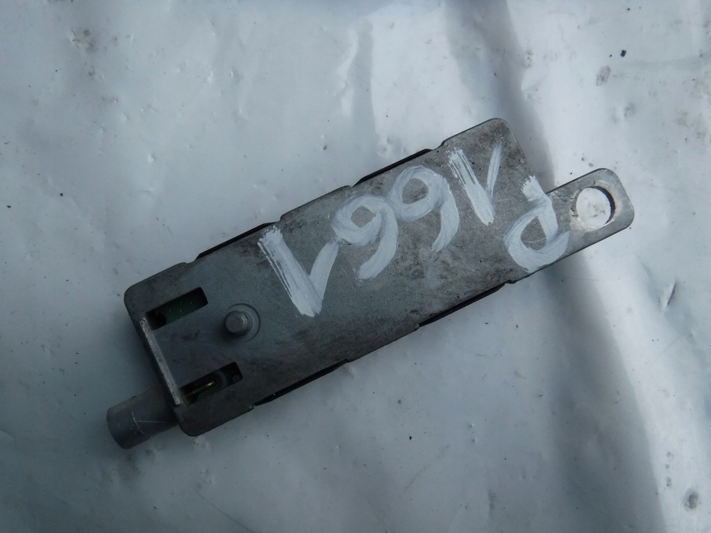 фото №4, Усилитель антенны 3c9035552 vw passat b6