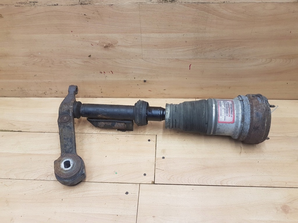 фото №3, Амортизатори перед комплект mercedes w220