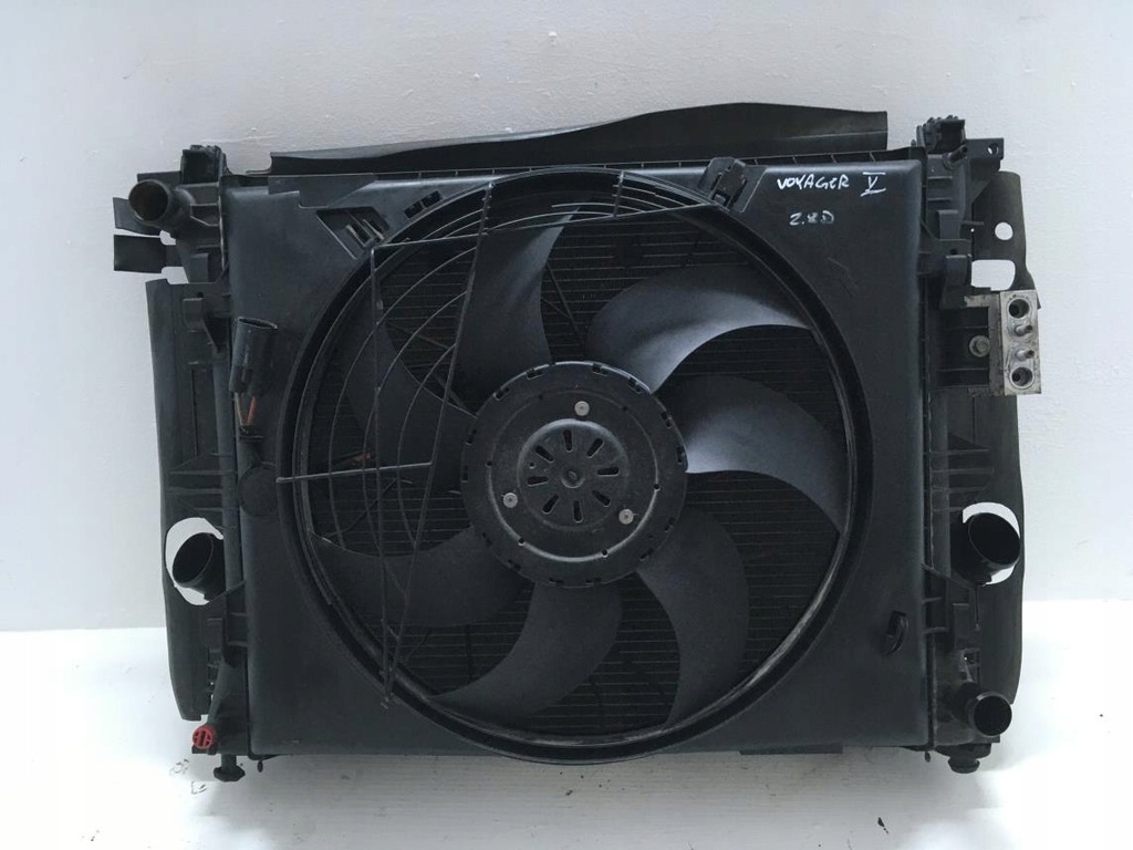 фото №4, Pas передній радіатор chrysler voyager v 2.8 crdi