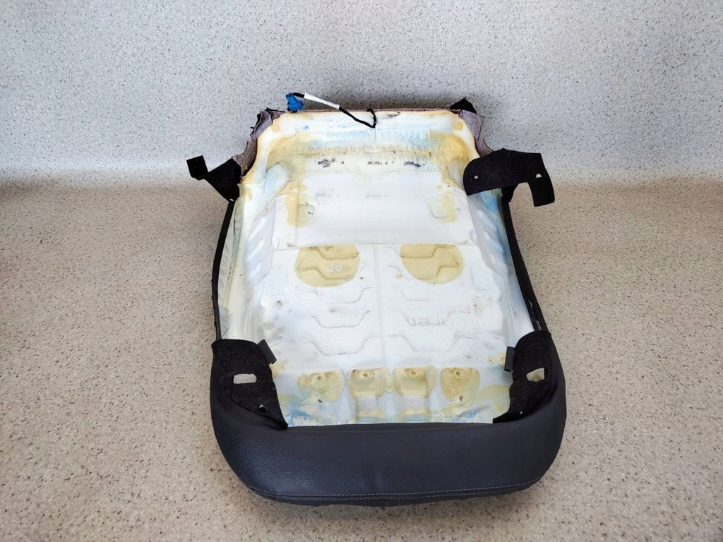 фото №8, Спинка оббивка сидіння губка правий перед mercedes c w205 c205