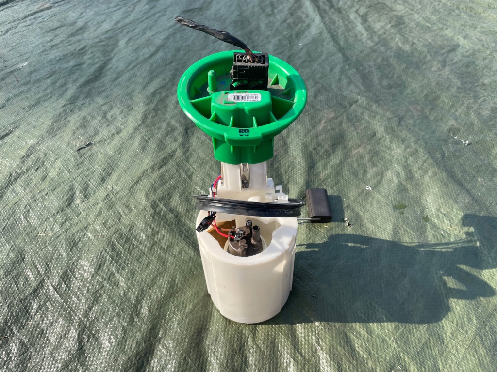 фото №3, Помпа насос пального поплавок mini cooper s r56 1.6 t 7314867