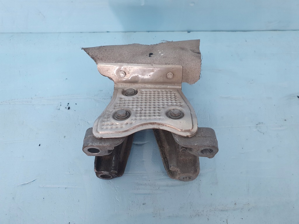 фото №1, Кронштейн кронштейн двигуна audi a6 a7 4g