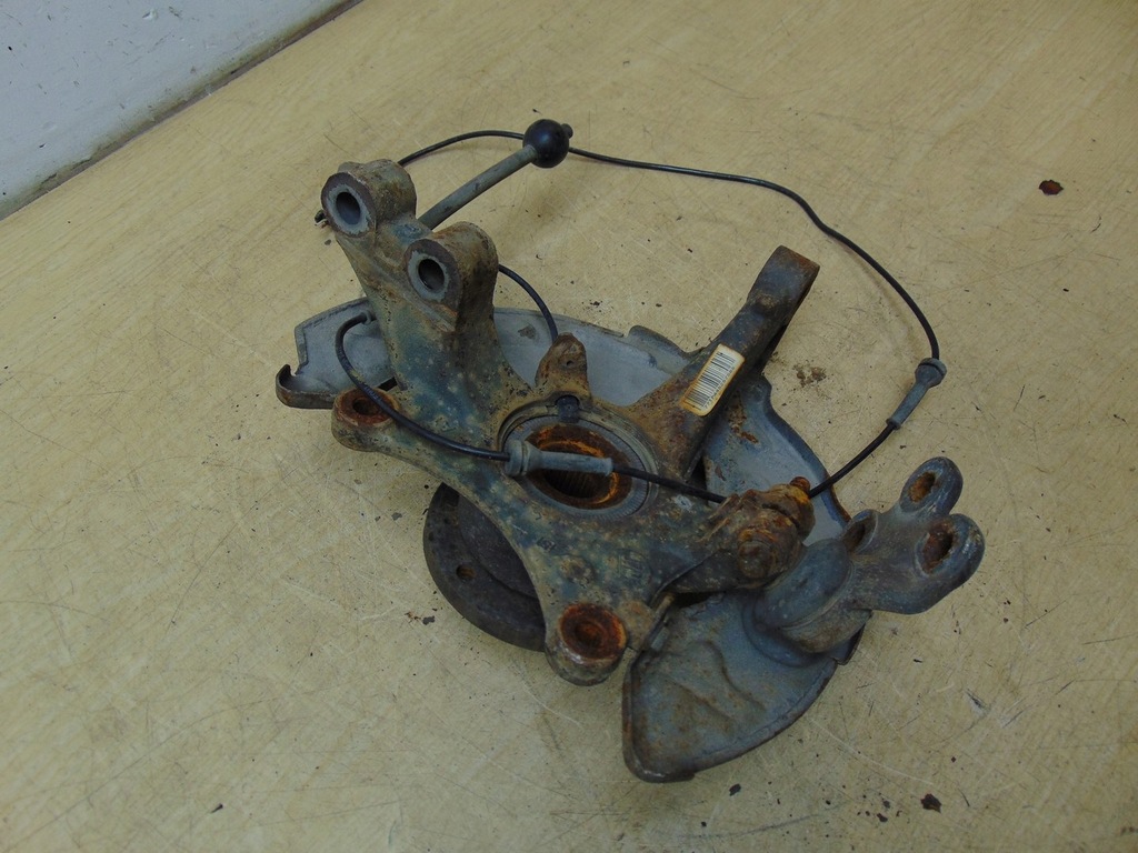 фото №6, Поворотный кулак ступица правая перед peugeot 508 i 1.6 hdi