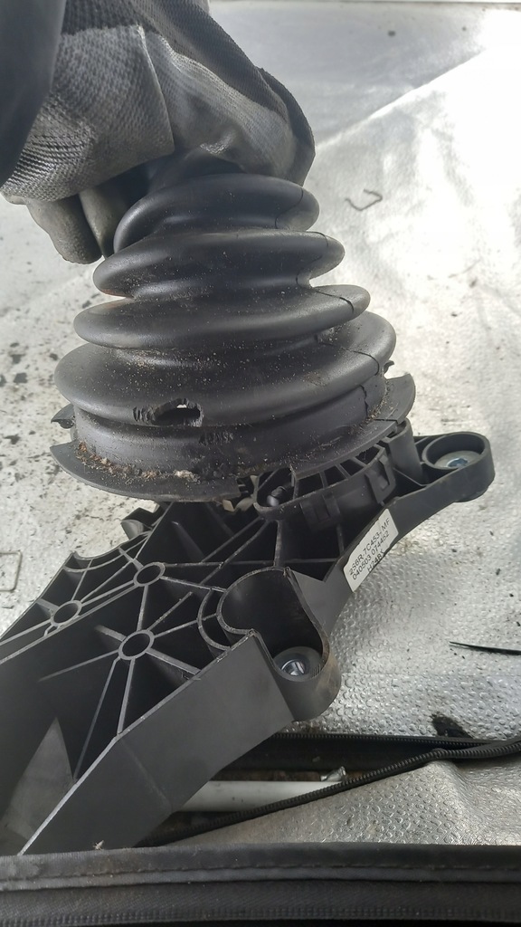 фото №5, Домкрат переключения передач ford fusion 1.4b 04r hb