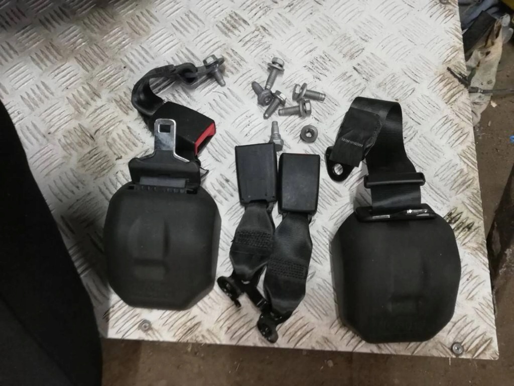 фото №5, Сиденья заднее сиденье ремни комплект citroen c3 ii lift