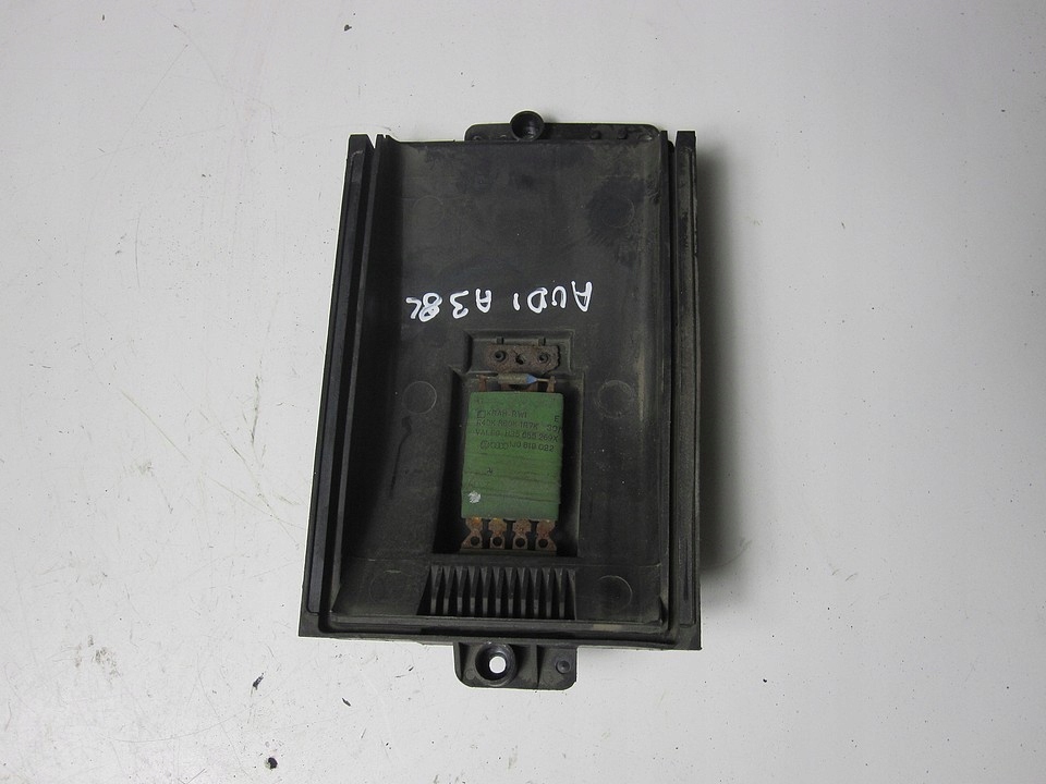 фото №4, Резистор вентилятор резистор audi a3 8l