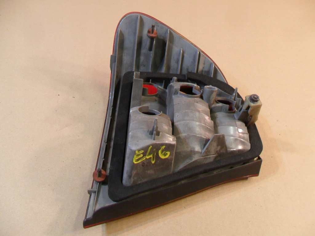 фото №13, Лампа правая задняя bmw 3 e46