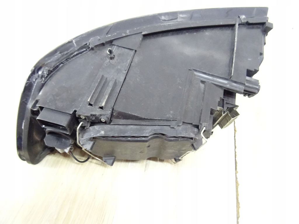 фото №13, Лампа лінза лівий перед volvo v50 s40 ii 31335221