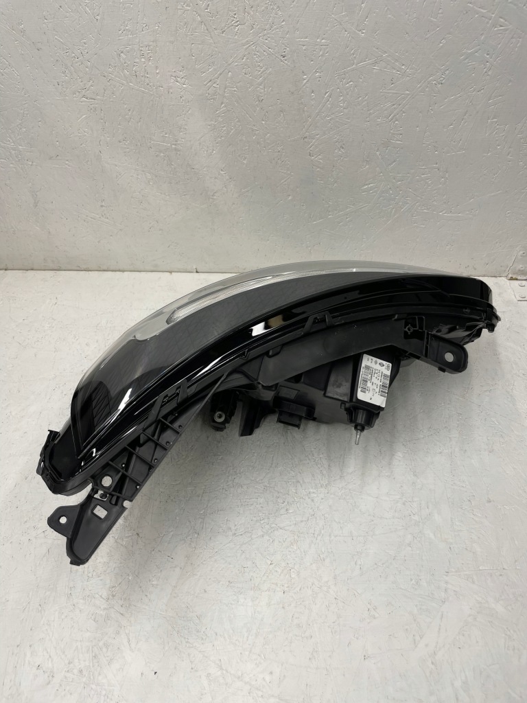 Фара левый перед renault clio 5 full led 260604183r Доставка