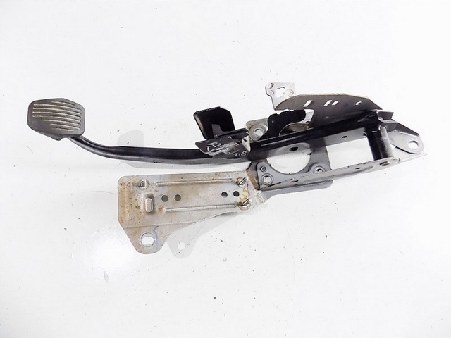 фото №1, Volvo v50 s40 05r педаль гальма