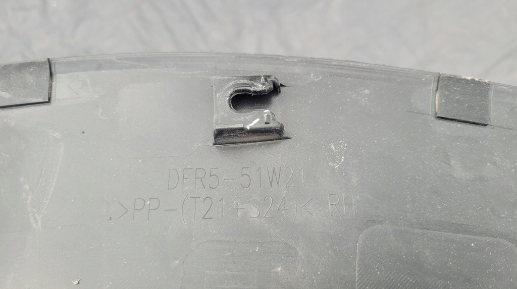 фото №7, Mazda cx30 молдинг крила правий перед