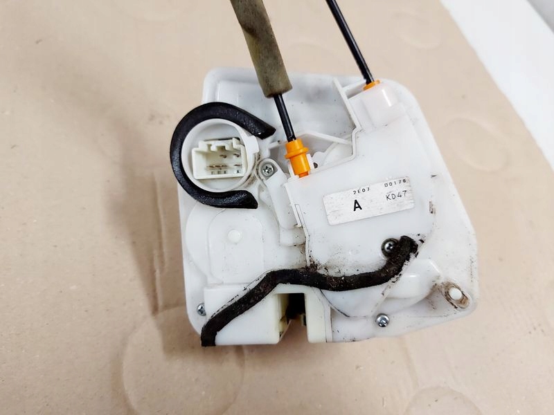 фото №6, Mazda cx5 cx-5 1 i замок дверь левый задняя задний 8 pin ручка внутренняя