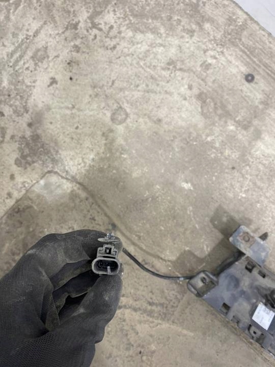 фото №6, Chrysler pacifica 2017 датчик відкривання двері 68228796ad