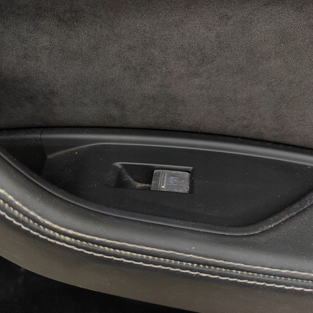 фото №5, Audi e-tron 2019 правая сторона обшивки / обшивка дверь задних