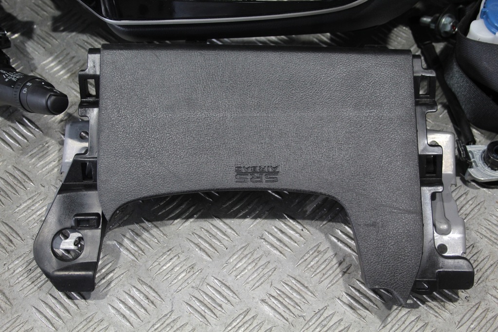 фото №6, Панель приладів консоль подушка безпеки подушки безпеки outlander iii 3 lift