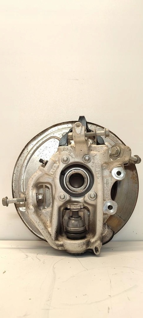 фото №1, Mercedes gle53 w167 amg поворотный кулак левый задняя a1673571100