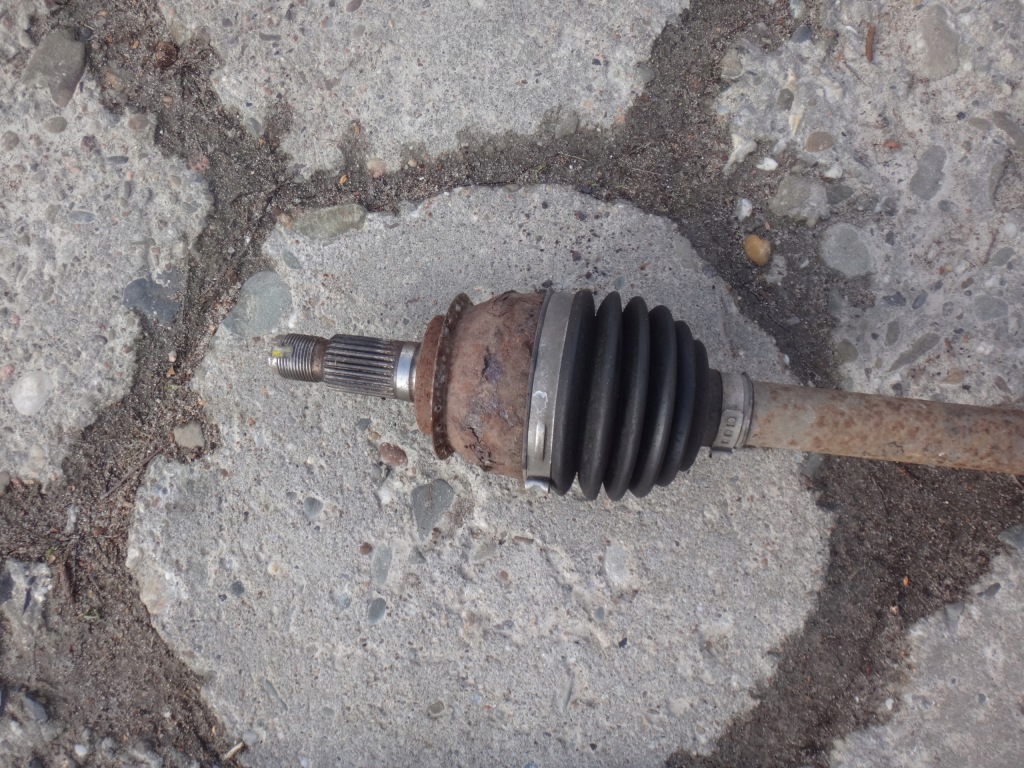 Приводной вал шрус  правый правая mini cooper r56 1.6 1 с Разборки