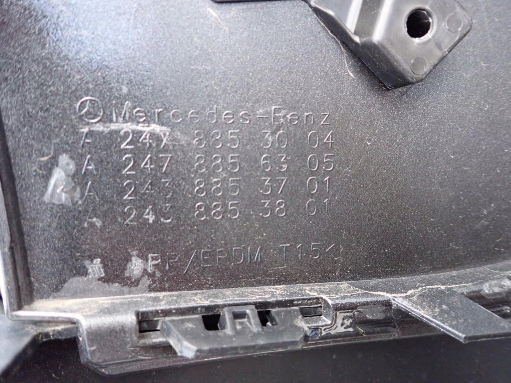 фото №12, Mercedes eqa 21- бампер задня задній pdc