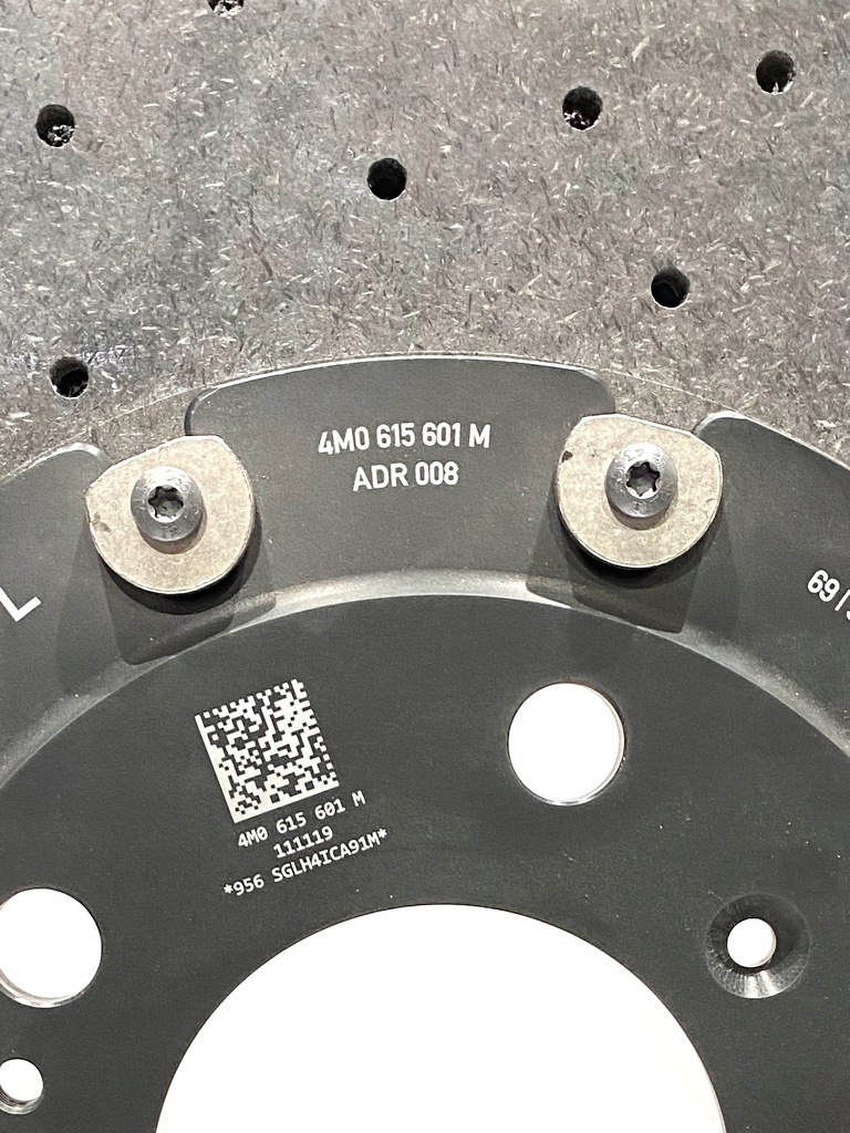 фото №6, Lamborghini urus диск тормозные диски тормозные колодки 4m0698451aa