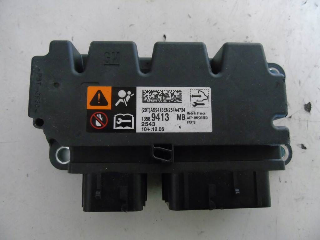 фото №1, Датчик модуль подушек opel meriva b 13589413