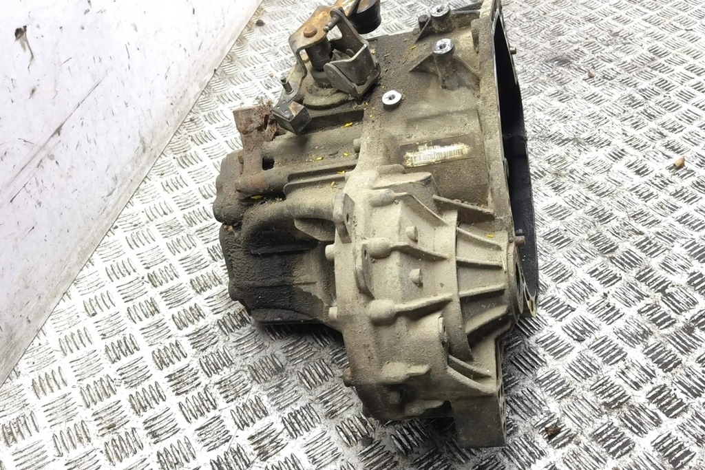 фото №7, Коробка передач передач chrysler pt cruiser pt_ p04668909ad 2.2l дизель 2002