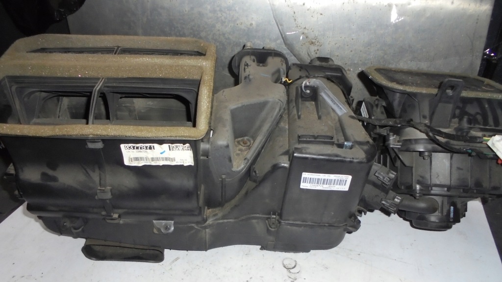 фото №5, Корпус отопителя mikser hummer h3 2005 3.5