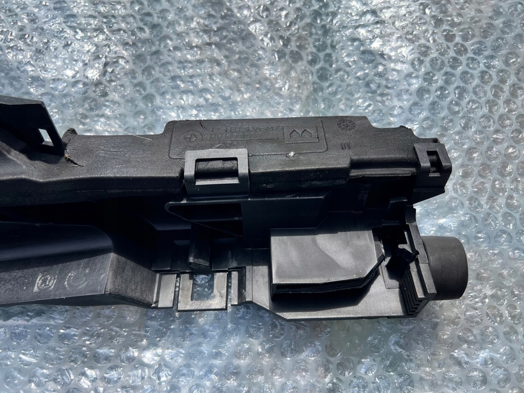 фото №6, Bmw e46 x3 e83 кронштейн лівий боковий кронштейн радіатора 1436246 1436247