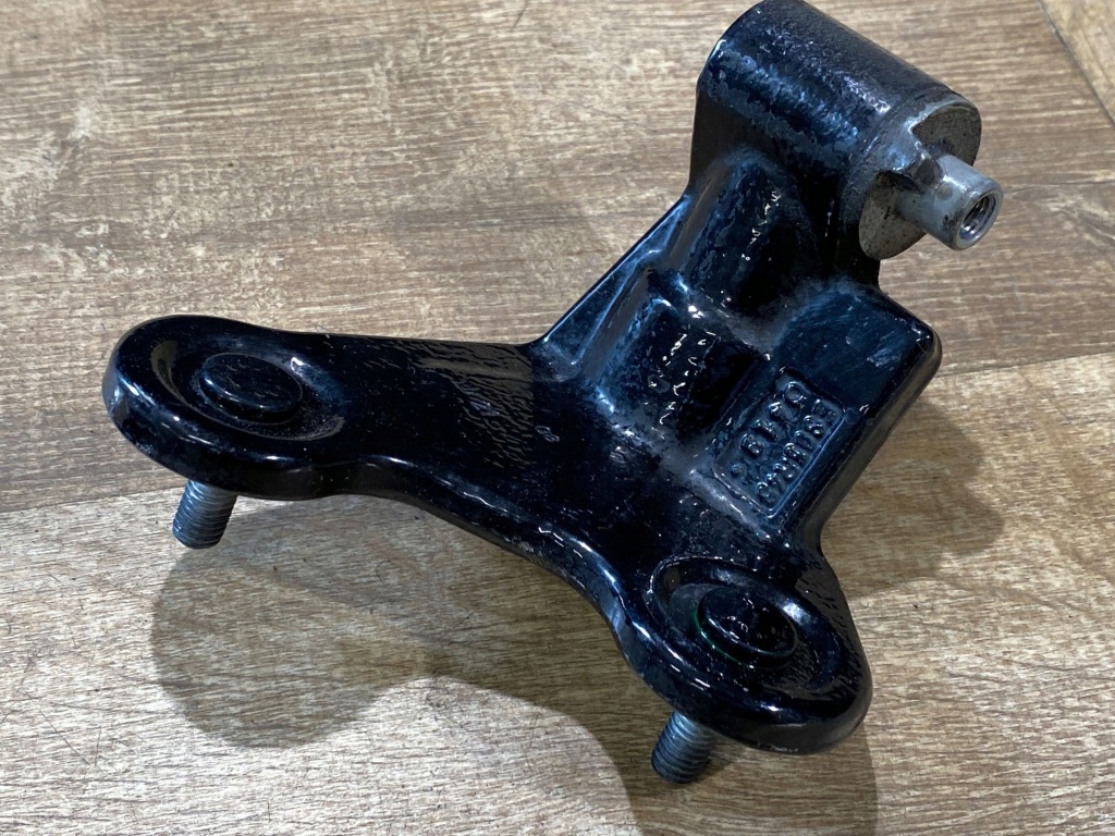 Купить Петля дверь es05r46 mercedes w222