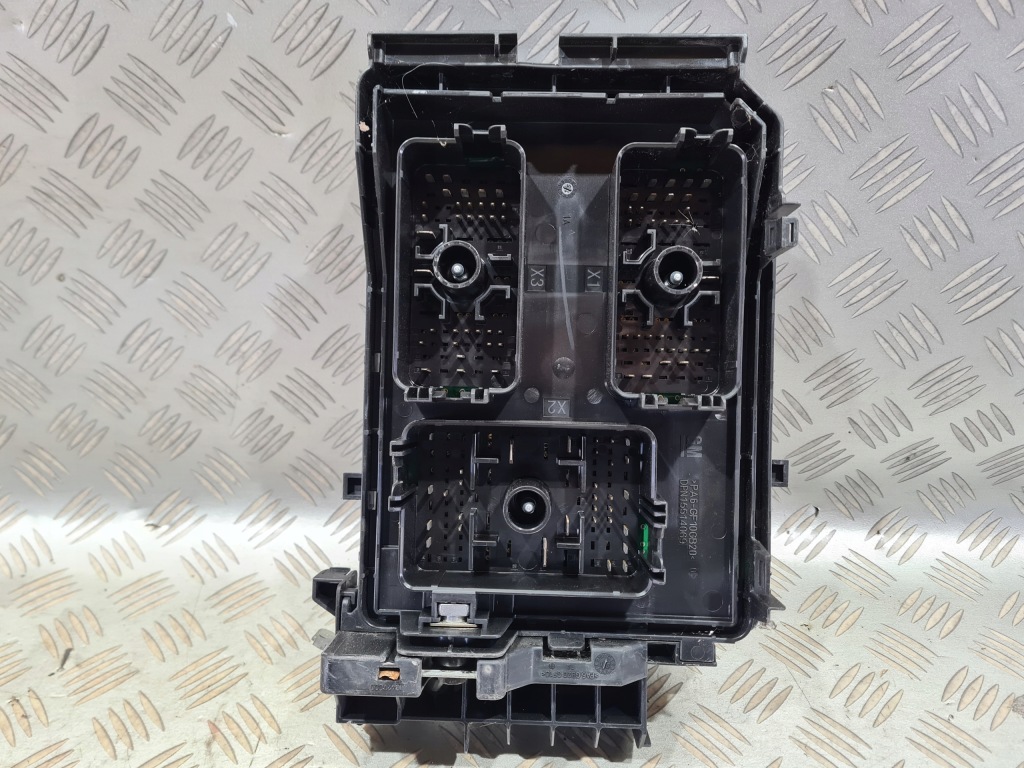 фото №4, Коробка запобіжників bsi opel astra k