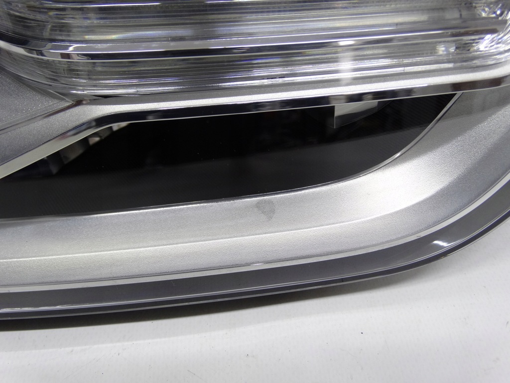 фото №10, Audi q3 8u lift 14-18 лампа права ксенон некерований + led 8u0941006c