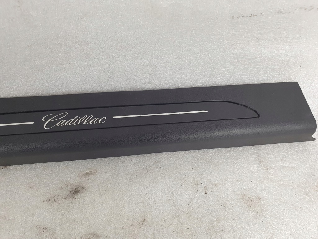 фото №4, Cadillac bls накладка порог 12803117