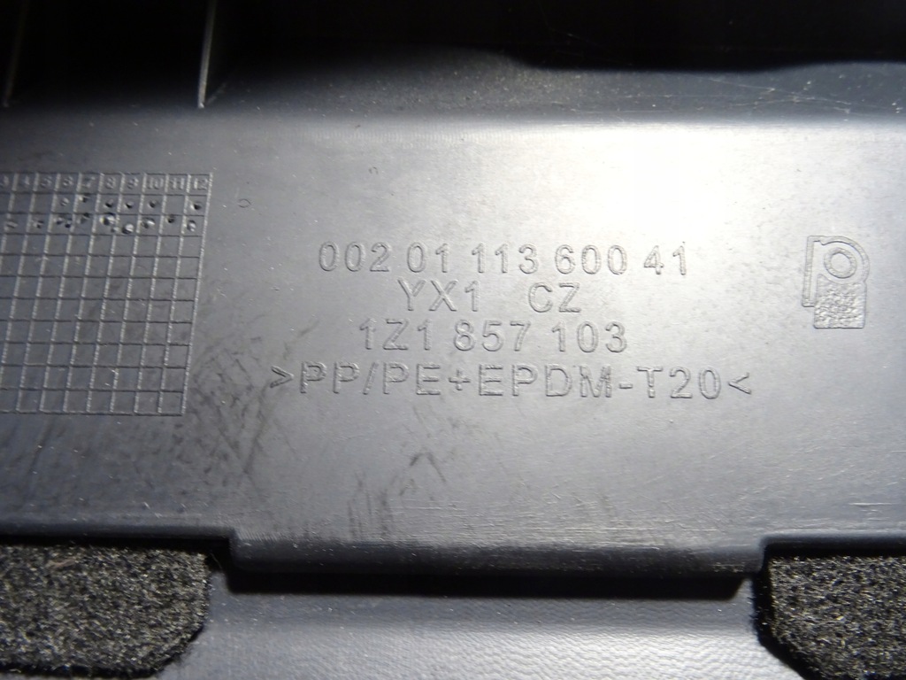 фото №7, Бардачок пасажира правий skoda octavia ii 2 1z0 04-0