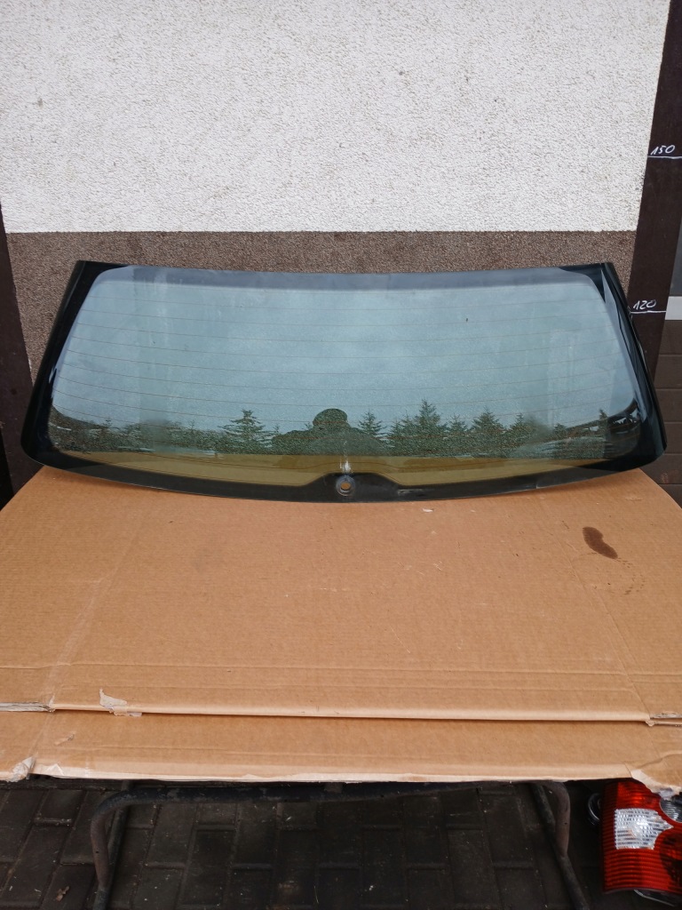 фото №1, Стекло задняя vw polo 9n версия przed liftem 3/5 дверь