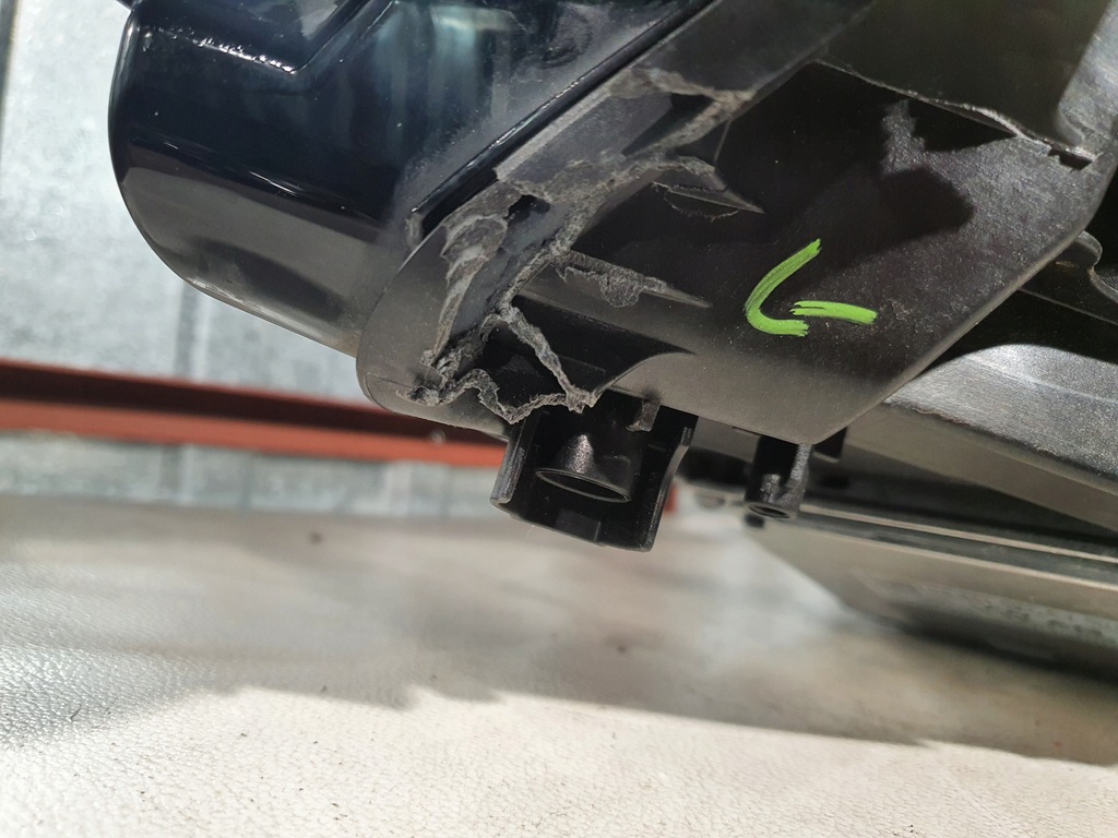 фото №11, Лампа правая передняя skoda fabia iii lift 6v1941016f